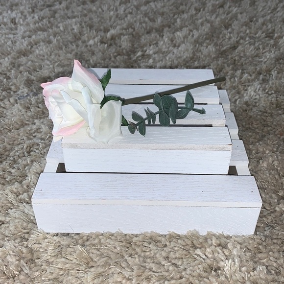 Small decorative pallets - Picture 1 of 3